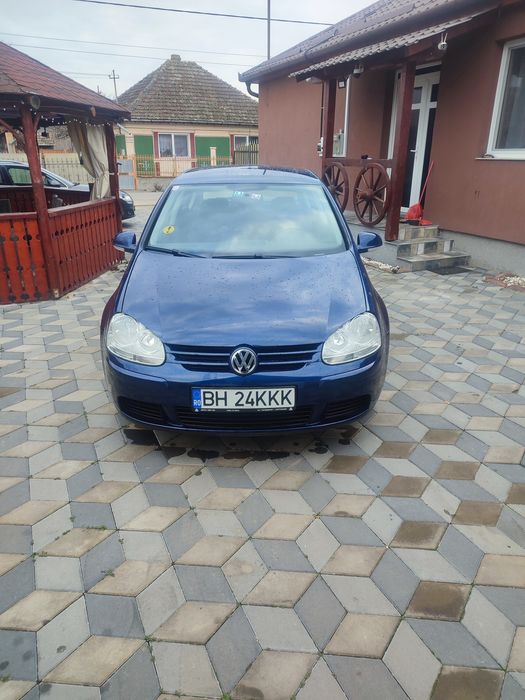 Volkswagen golf 5 1,4 benzina