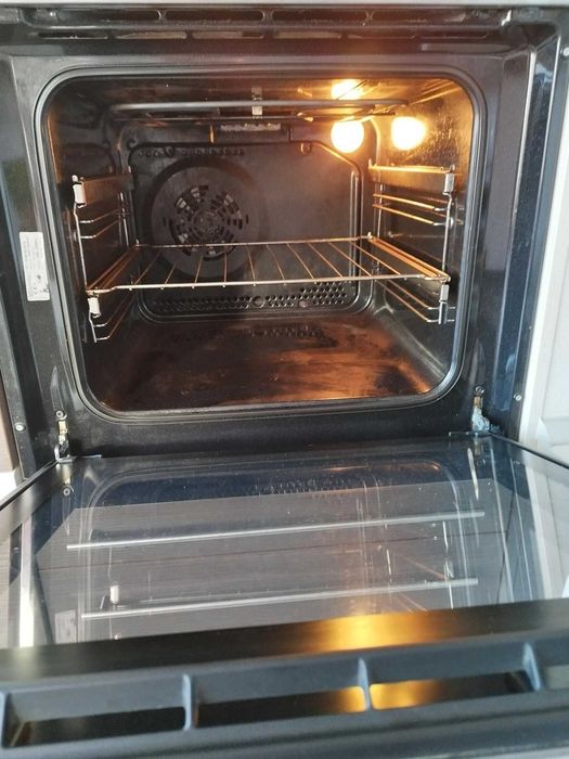 Фурна за вграждане Electrolux ЕОВ53102 Х