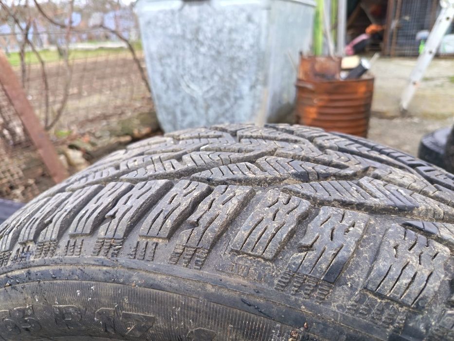 Vand anvelope R17