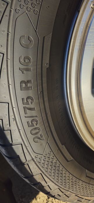 Vand amvelope noi continental