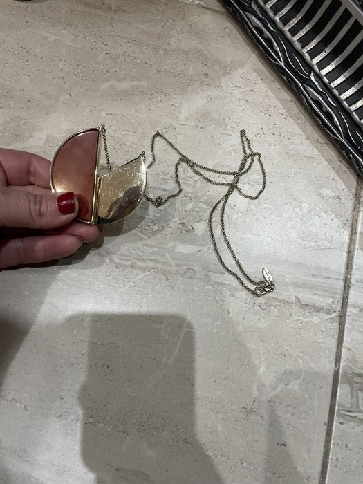 Massimo dutti колие