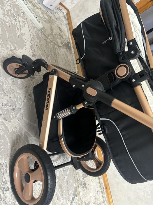 Продам детскую коляску