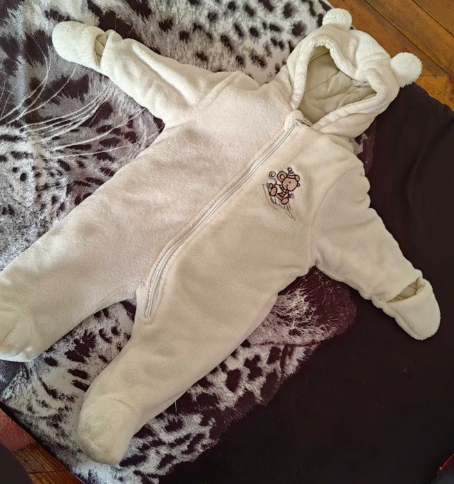 Бебешки ескимос/космонавт мече