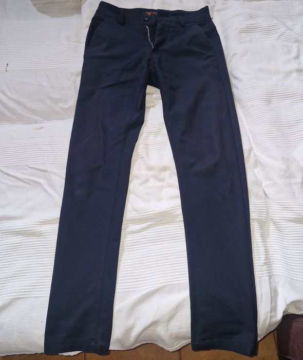 Pantaloni Slim Fit bleumarin pentru bărbați
