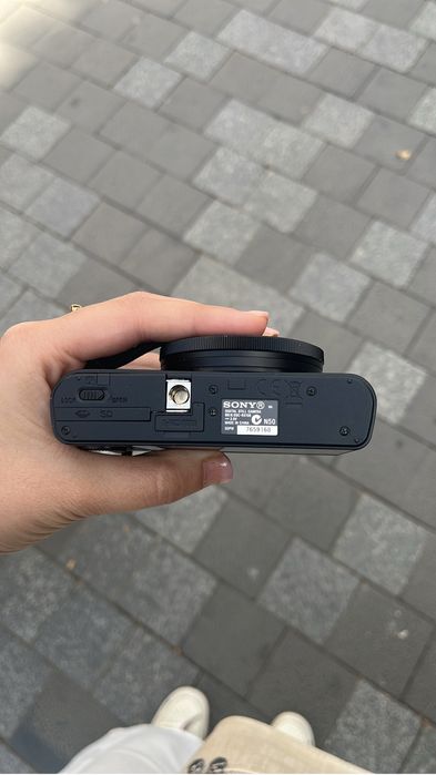 Sony Cyber-shot DSC-RX100