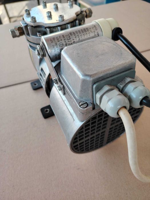 Pompa vid / Compresor cu diafragma  KNF N022