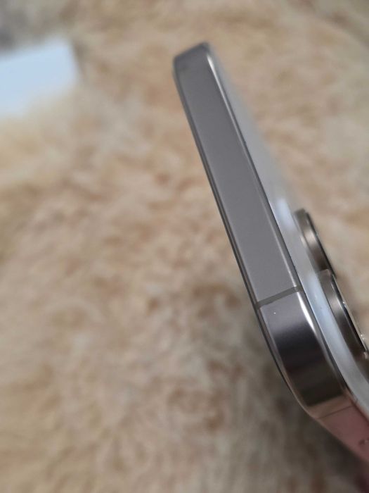 iPhone 16 Pro Max 256GB Desert