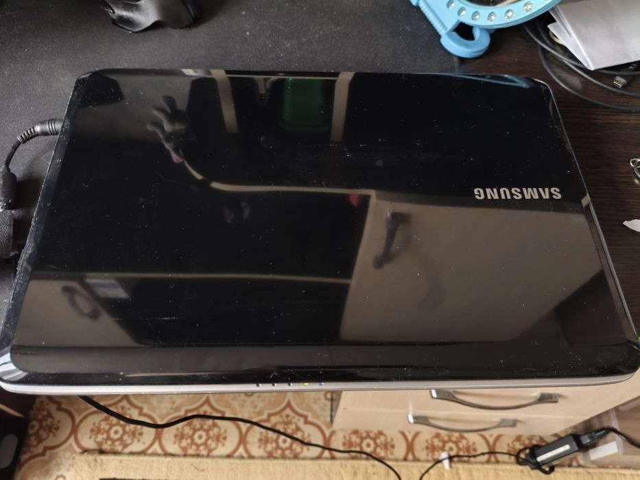 Ноутбук Samsung  200?