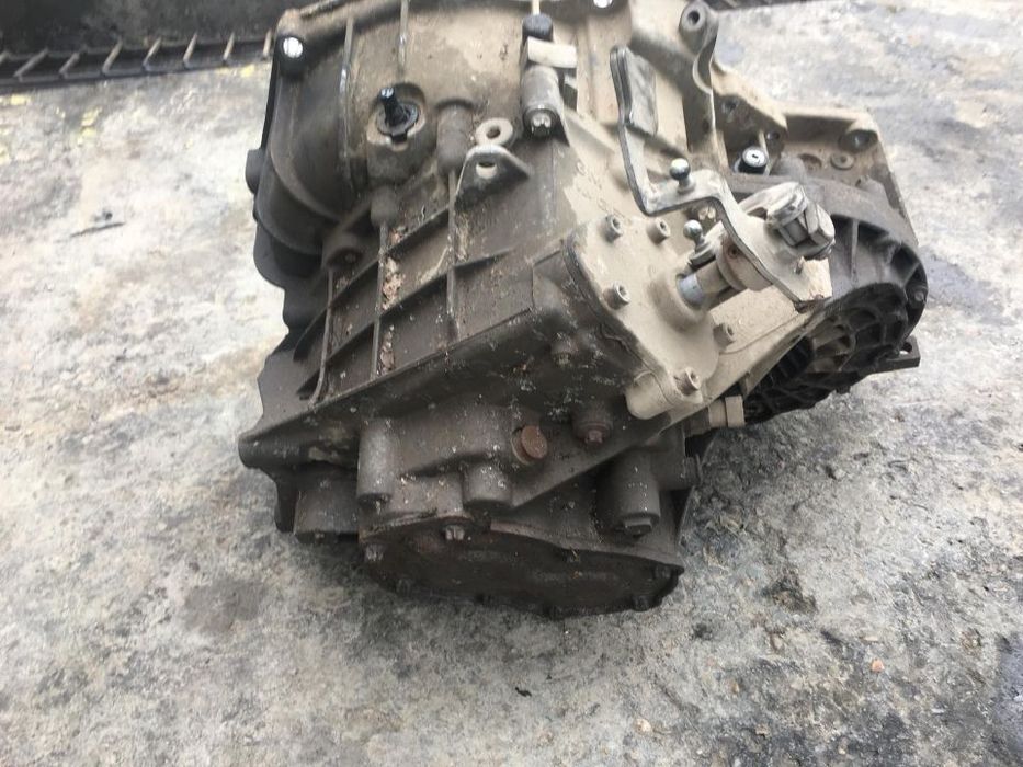 Cutie Viteze Manuala 5 Trepte Opel Zafira A 1.9CDTI 1999 - 2005 COD :  F23