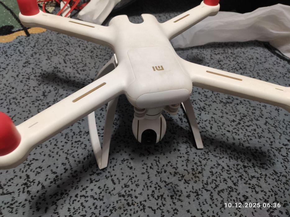 Дрон Xiaomi в штатном кейсе