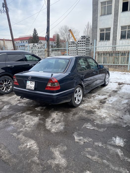 Мерседес С280, 1997 года