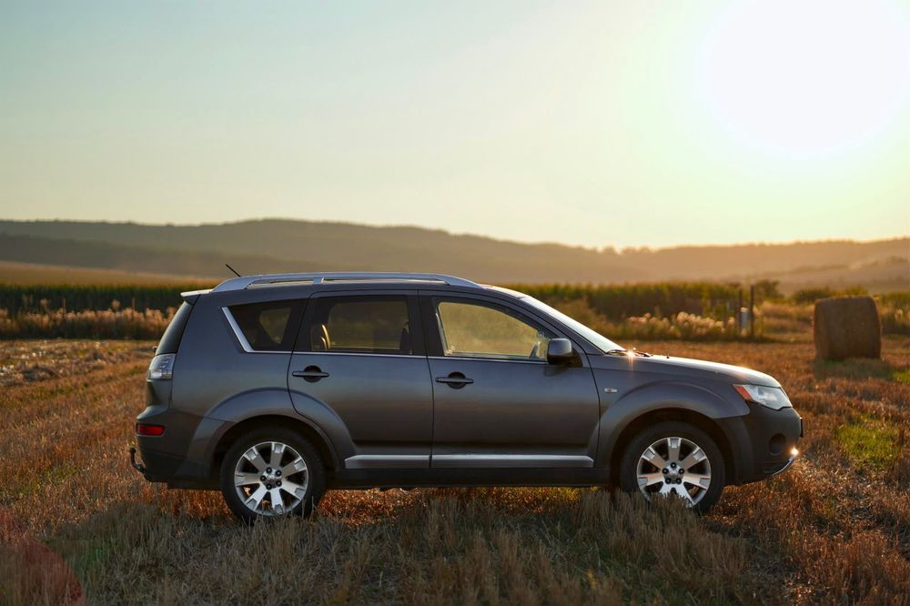 Mitsubishi Outlander 2.4 Benzina, 2009