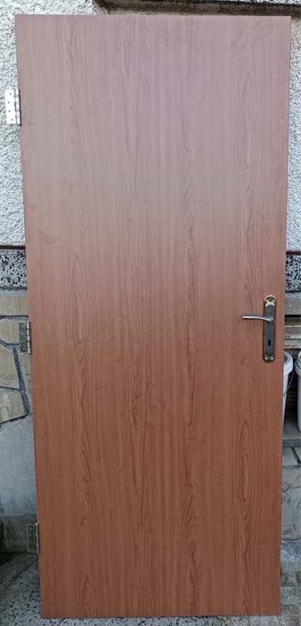 Интериорни врати - 2 бр.