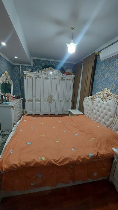 Срочно продаётся спальня гарнитура