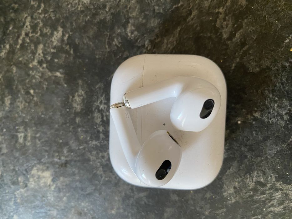 iPhone науашникки