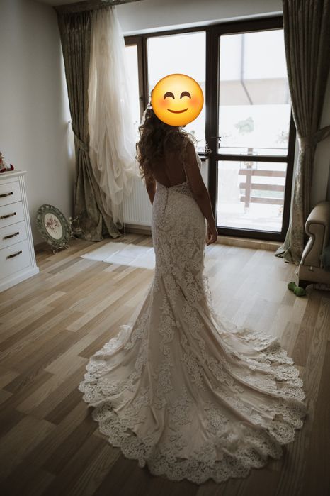 Vand rochie mireasa