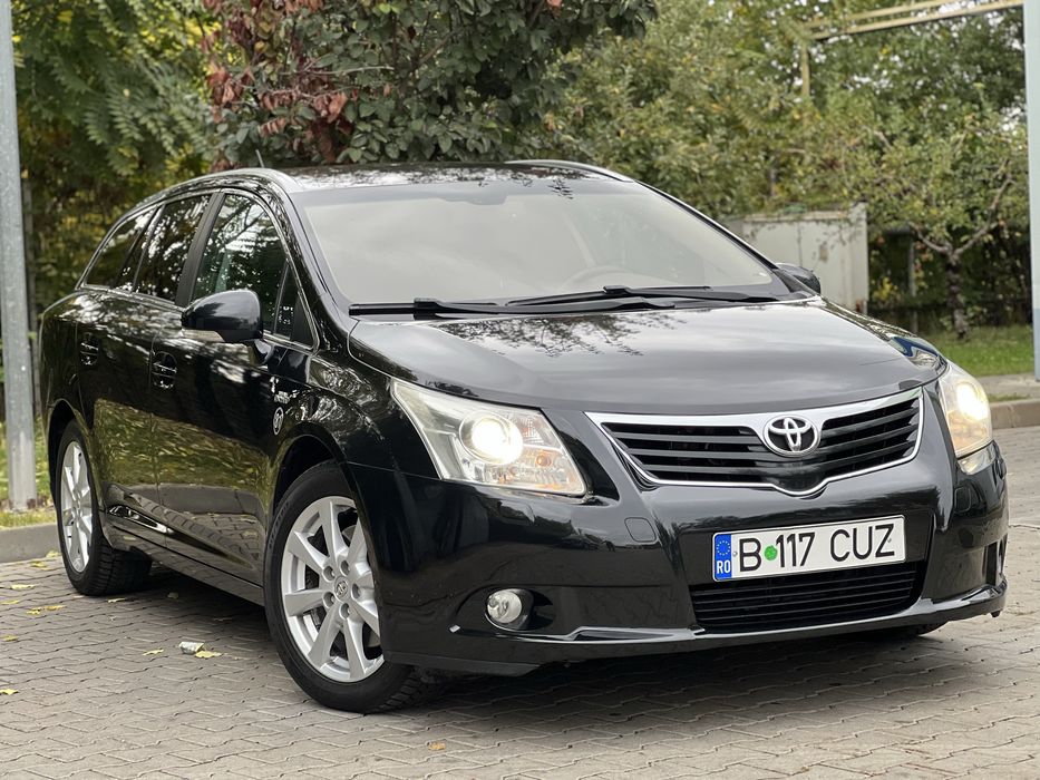 TOYOTA Avensis 2012 — imagine 2