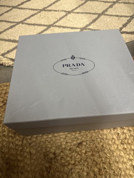 Обувки PRADA лоуфъри