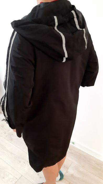 Куртка ветровка черная