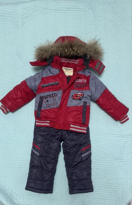 Продам детский комбинезон