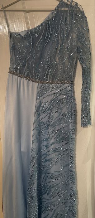 Луксозна Официална рокля- НОВА