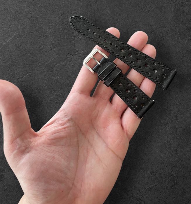 Curea de ceas tip rally racing, lucrată manual din piele Vachetta