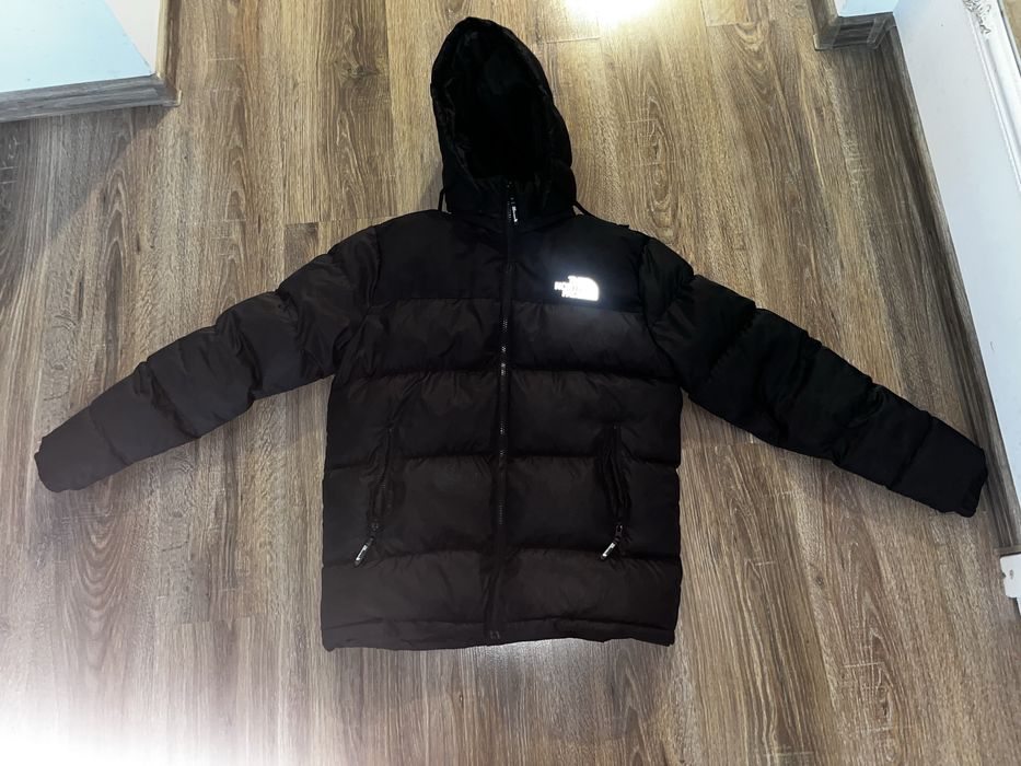geaca THE northface S purtat o singura data