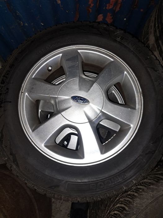 2 seturi de vânzare