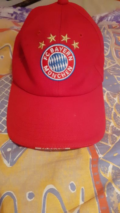 Шапка на Байерн Мюнхен.