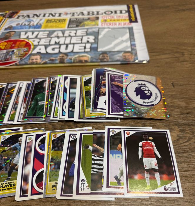 Продавам: Panini Tabloid Premier League 2019 албум и комплект стикери