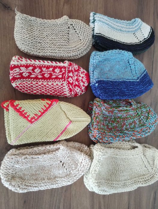 Чорапи вълнени - ръчно плетени