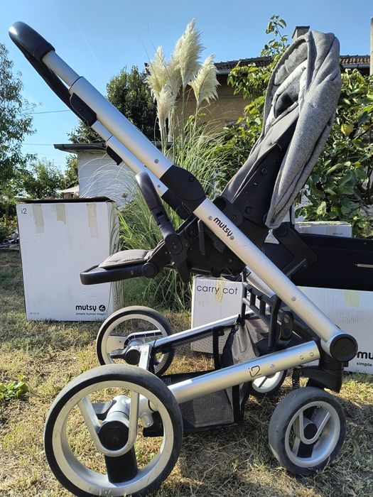 Бебешка количка Mutsy i2