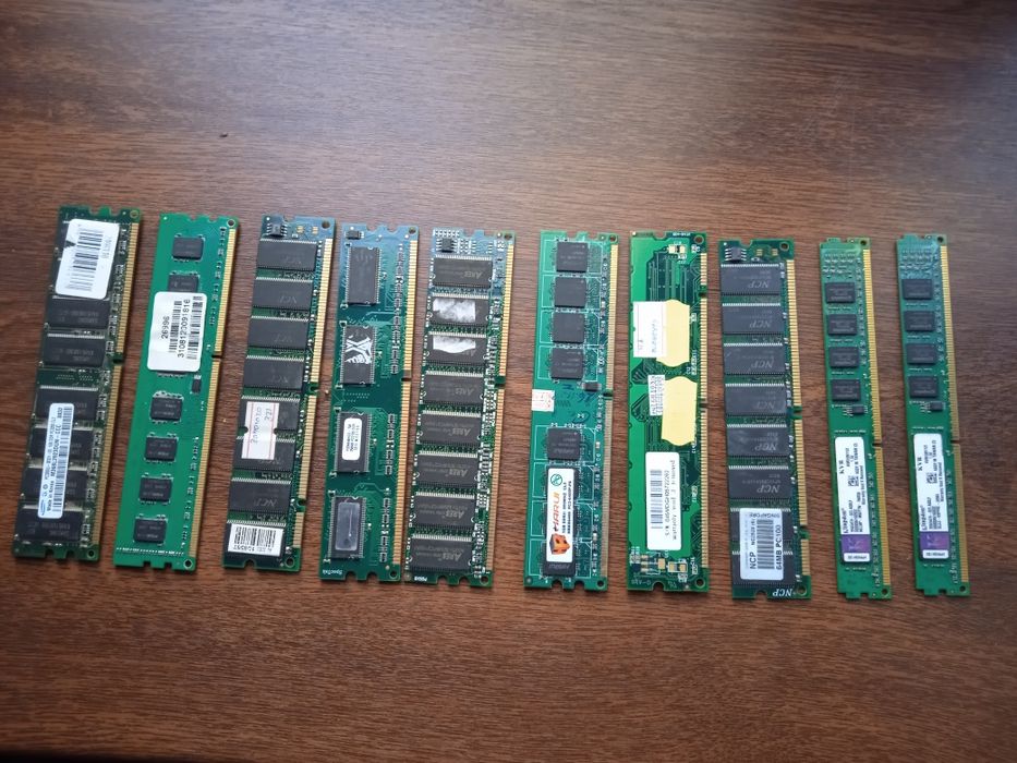 Карта памяти компютера разного обьëма продаю