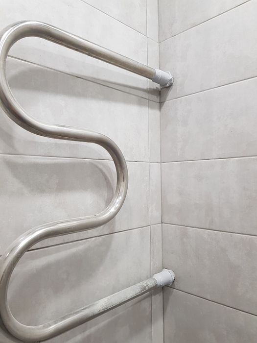 Сантехник, кафельщик