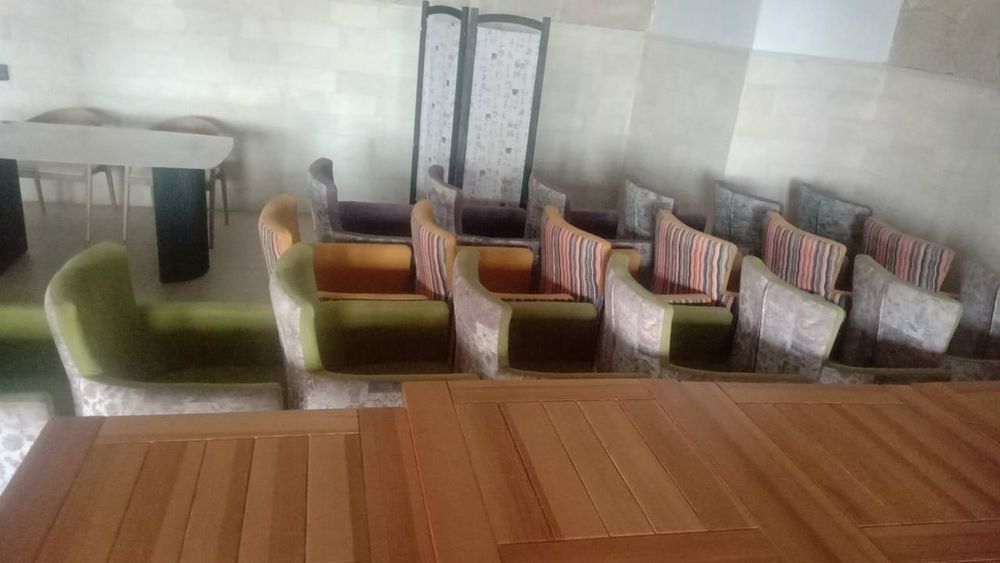 Продам стулья кресла диваны