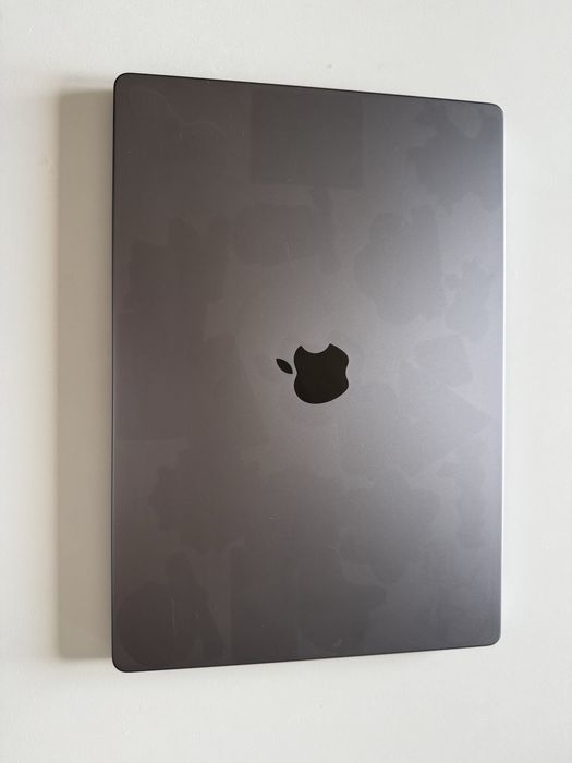 MacBook Pro 16 2021 - M1 Pro 16GB RAM 512GB SSD