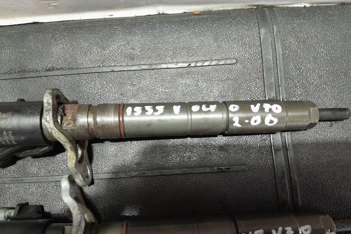 Injector motorina 31303238 SET 31303238 SET Volvo V70 a 3-a generatie