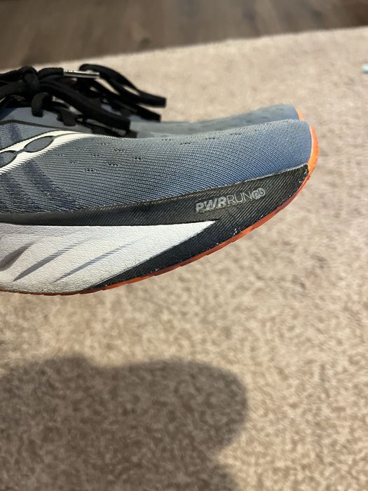 Saucony Triumph 12-оригинални маратонки