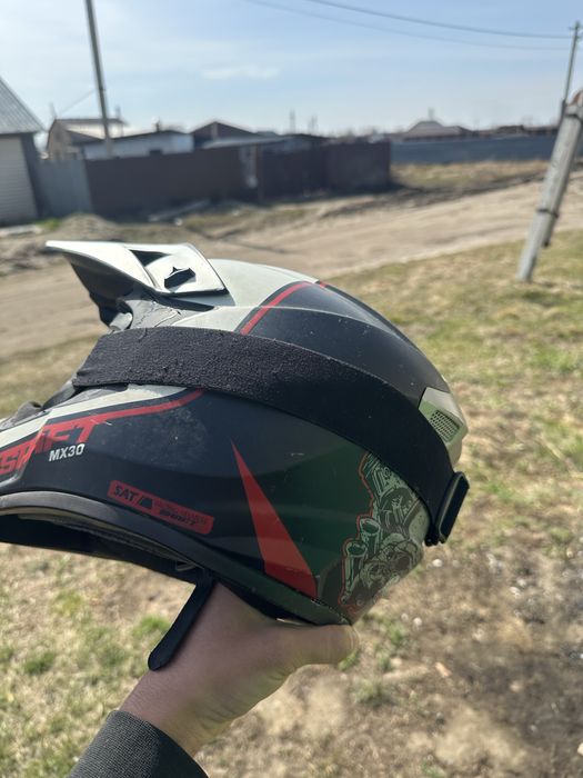 Продам шлем эндуро