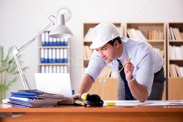 Consultanță licitații publice & situații de plată