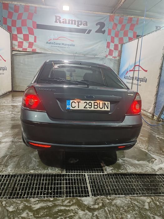 Vând Ford Mondeo 2.0 TDCI