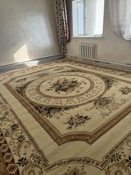 Продам коверы бу