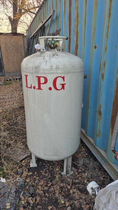 Газголдер зоводской на 350 кг