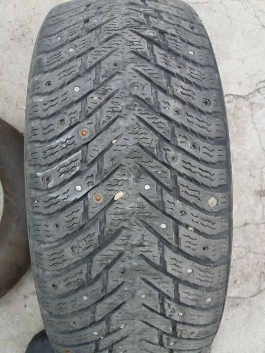 Резина  размеры 17..19 б/уз