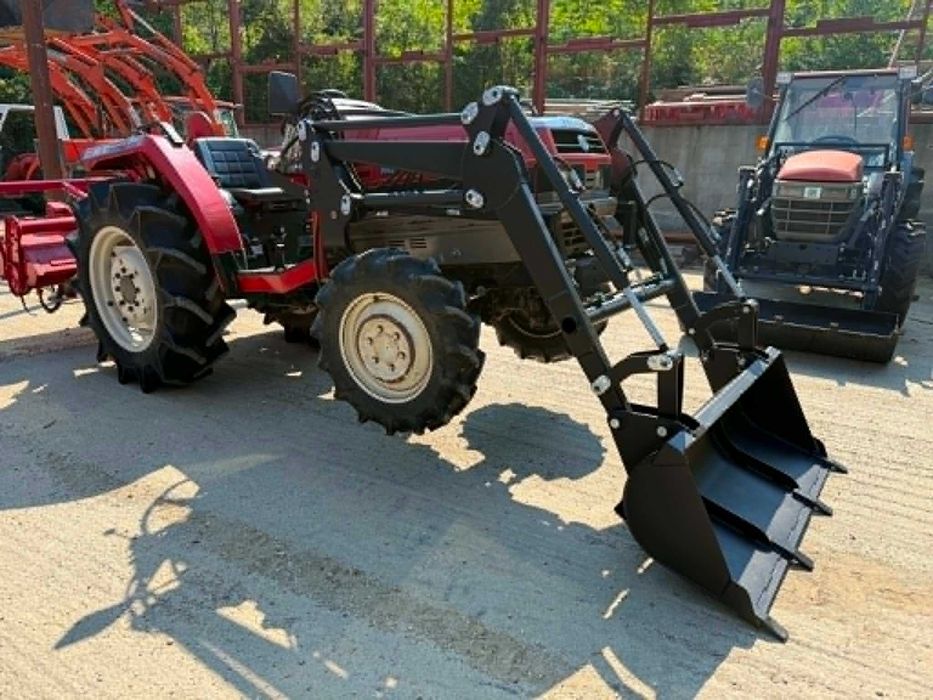 Челен товарач MITSUBISHI MT27 4x4