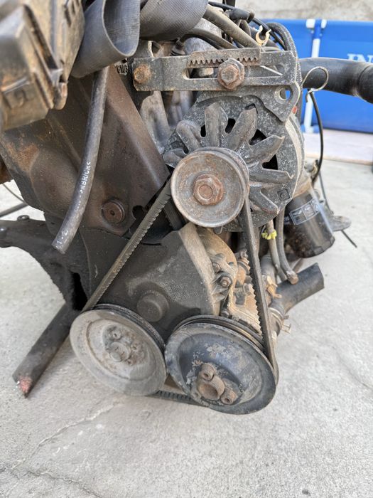 Матор  Афтомат Жетта Гольф привазной