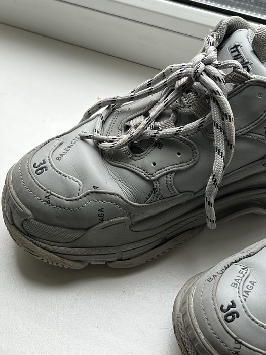 Кроссовки 36р состояние хорошее