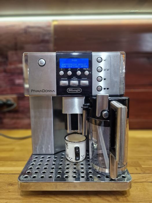 Кафе машина Delonghi PrimaDonna
