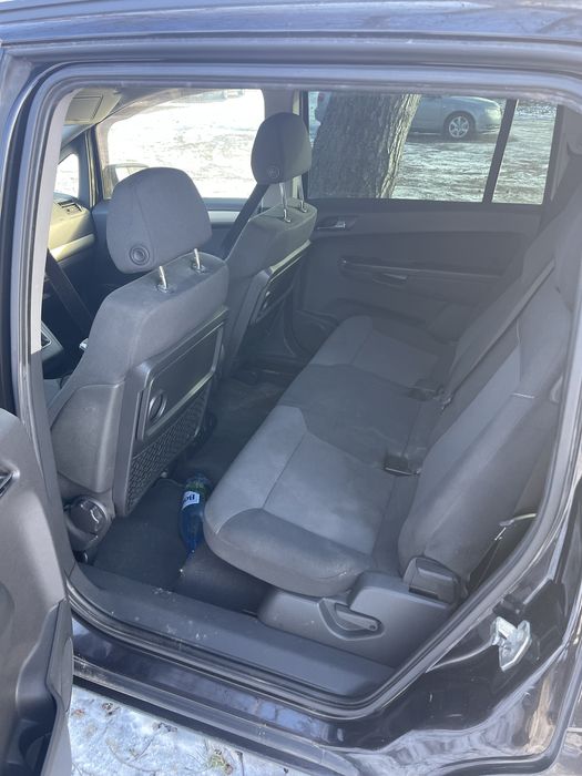 Vând opel zafira B 2008