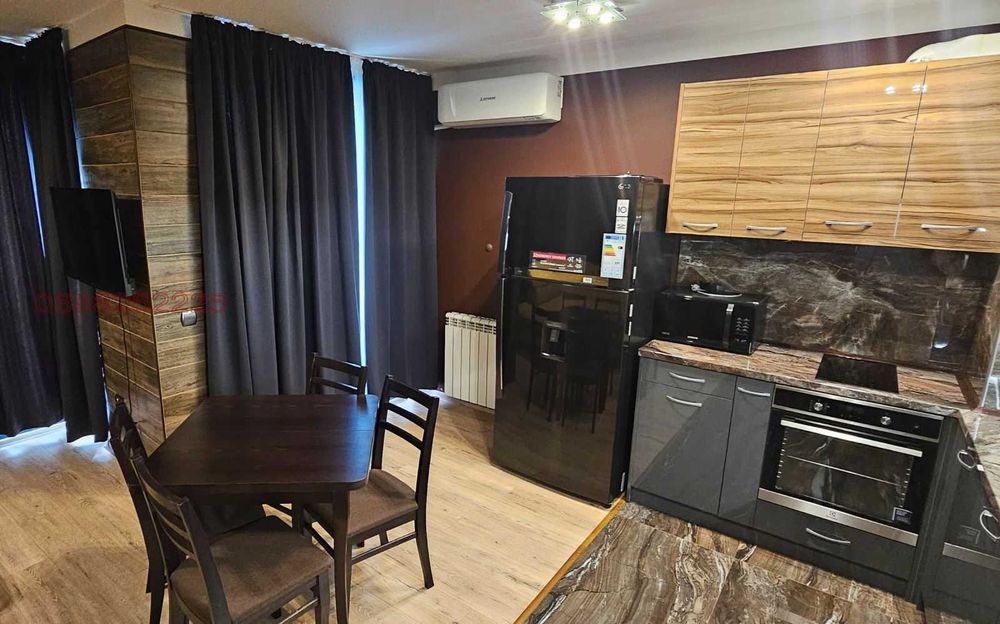 Продава се Двустаен апартамент в София, Надежда 1 - 70 кв.м за 1676 €/кв.м - Снимка #8